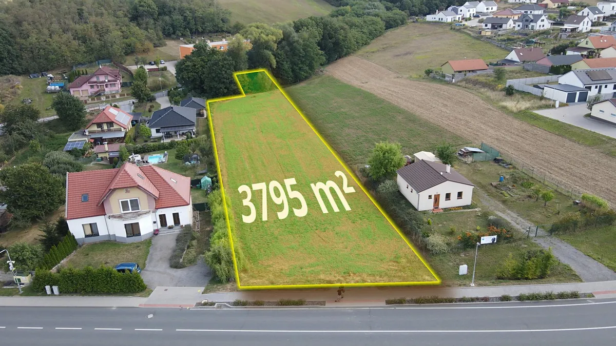 Prodej stavebního pozemku 3795 m²