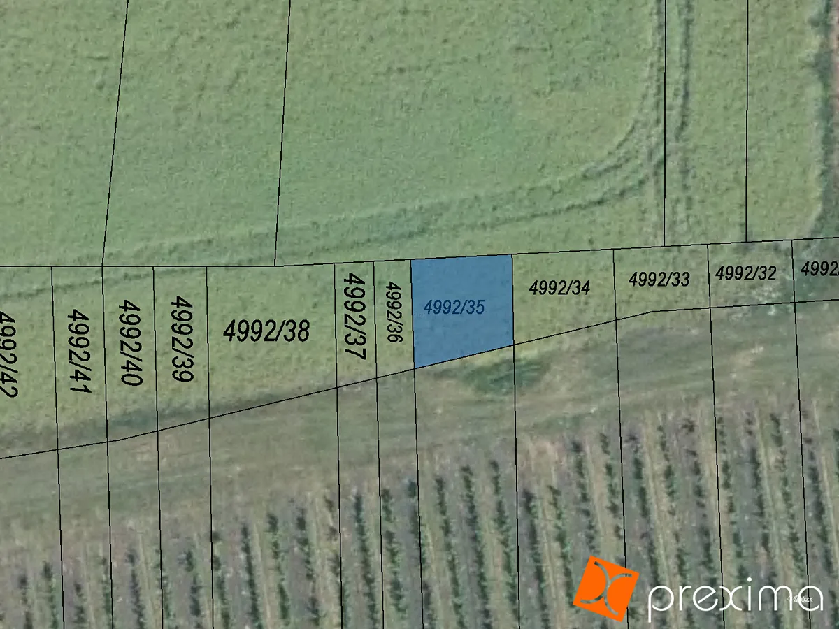 Prodej pole 64 m²