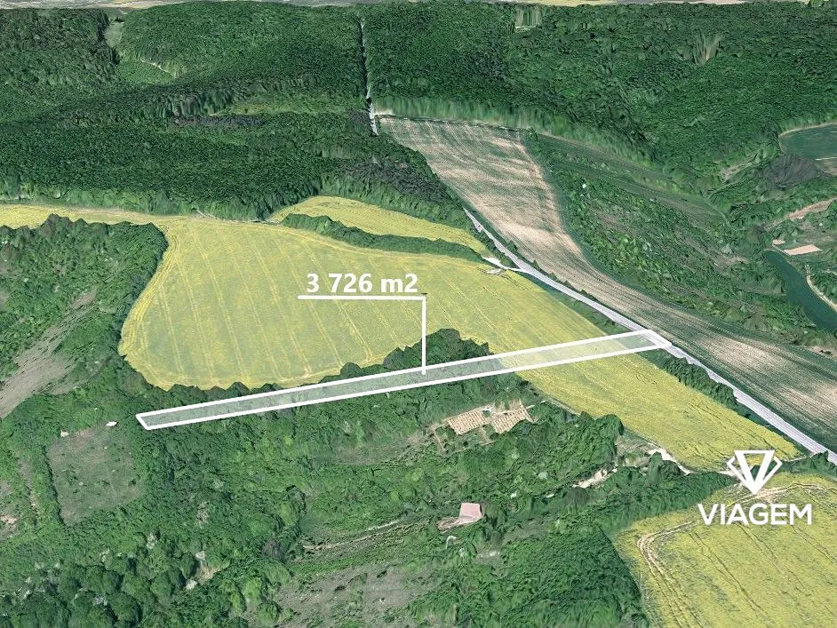 Prodej podílu 1/4 pole 931 m²