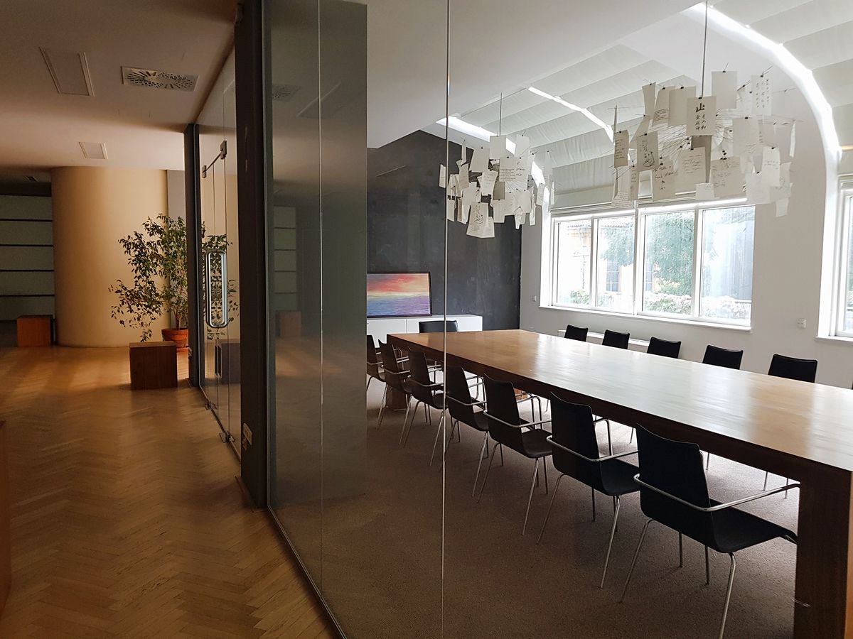 Pronájem kanceláře 432 m²