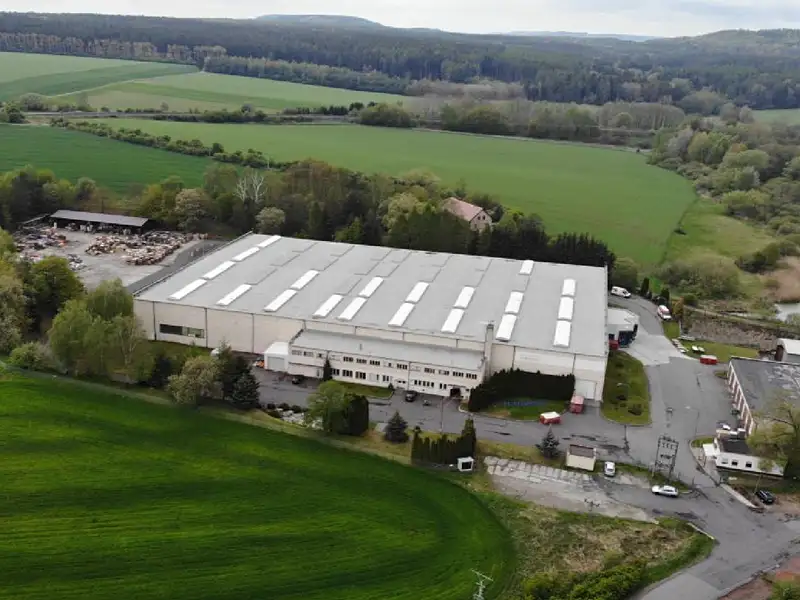 Prodej skladového prostoru 7843 m², Nové Strašecí – náhled fotky 3