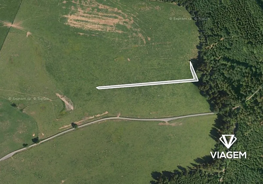 Prodej podílu 1/2 pole 737 m²