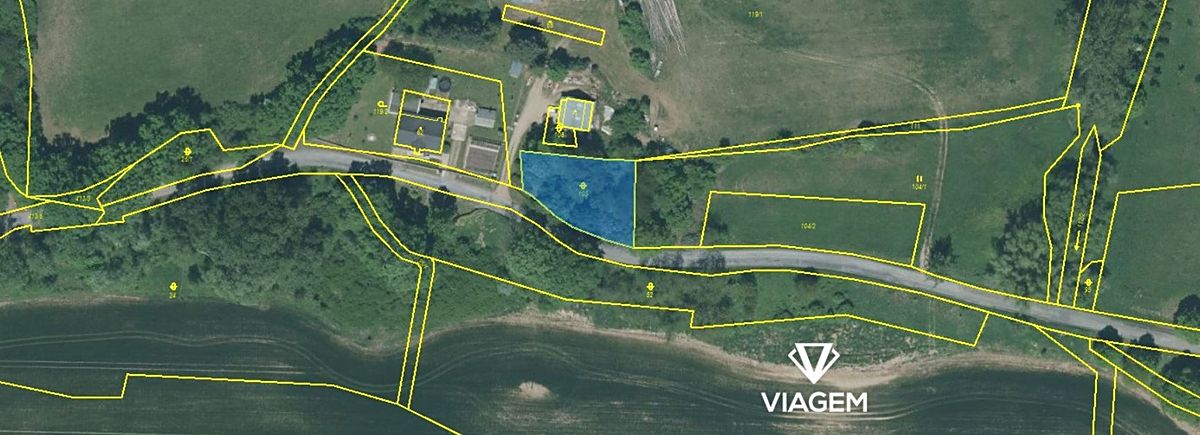 Prodej zahrady 862 m², Dívčí Hrad – fotka 1 z 3
