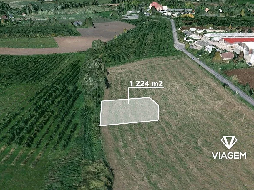 Prodej pole 1224 m²