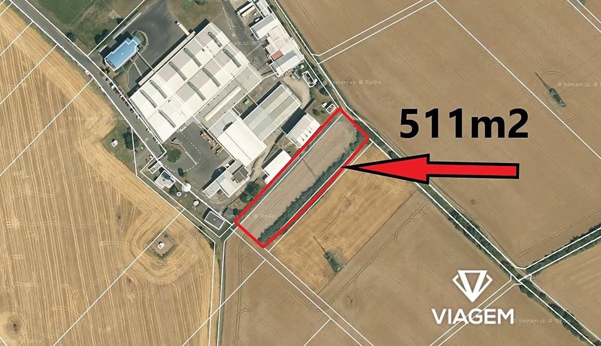 Prodej podílu 17/30 pole 2893 m²