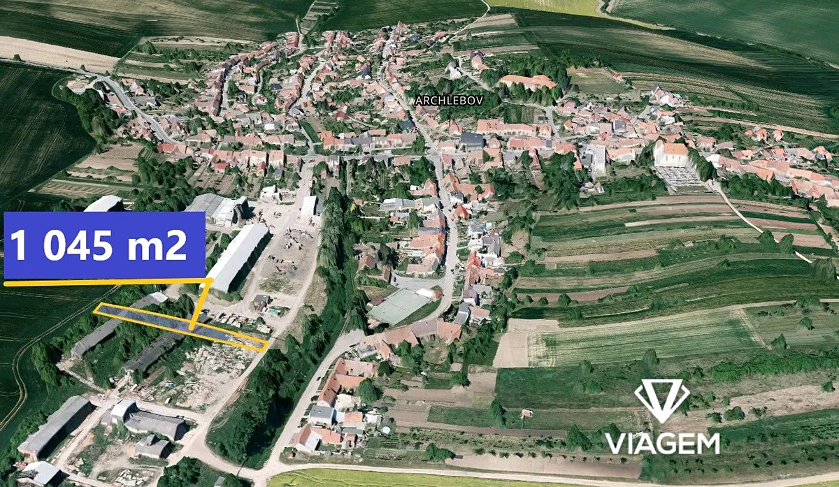 Prodej podílu 1/2 pole 522 m²