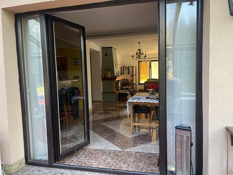 Prodej domu, 198 m² (6 z 19)