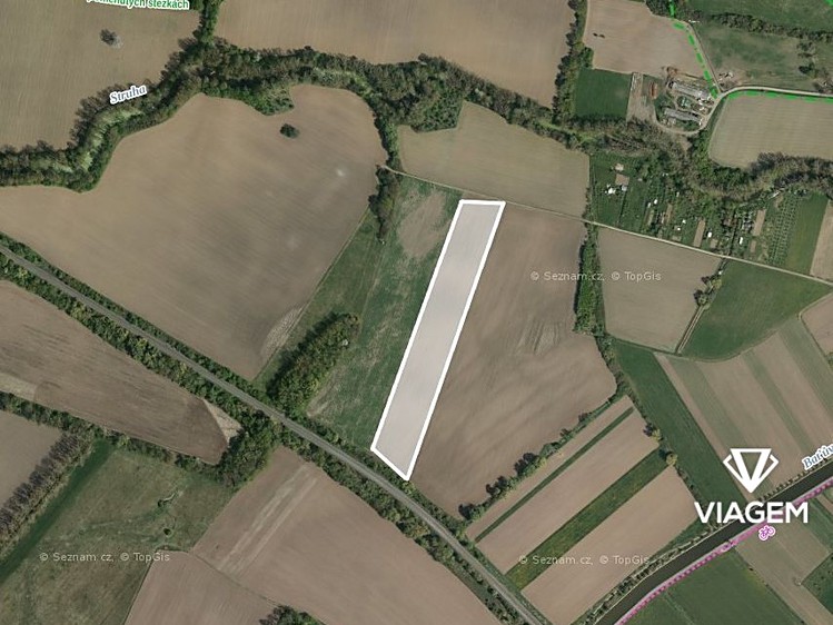 Prodej pozemku, 3 972 m² (1 z 4)
