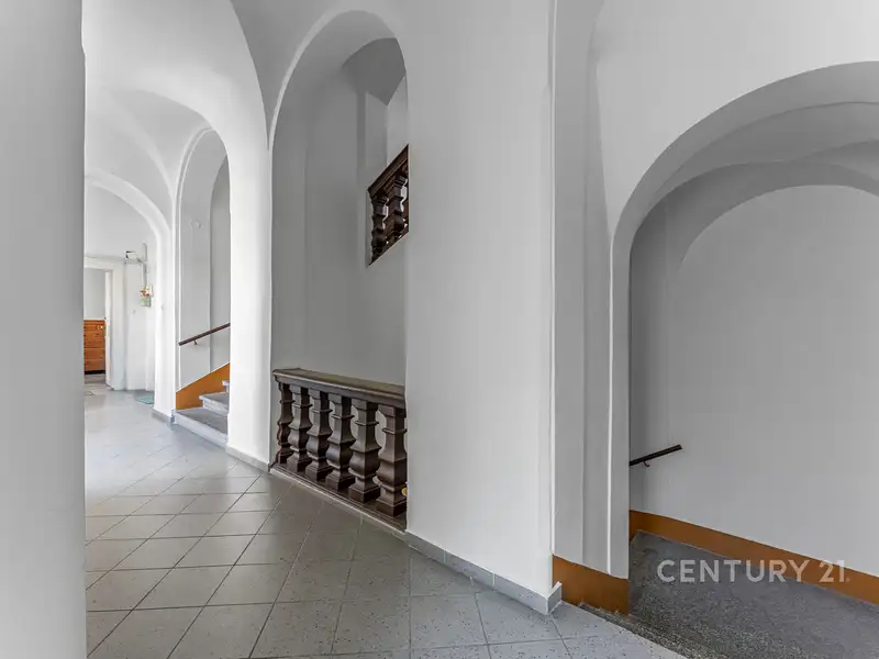 Prodej bytu atypický 176 m², Praha – náhled fotky 2