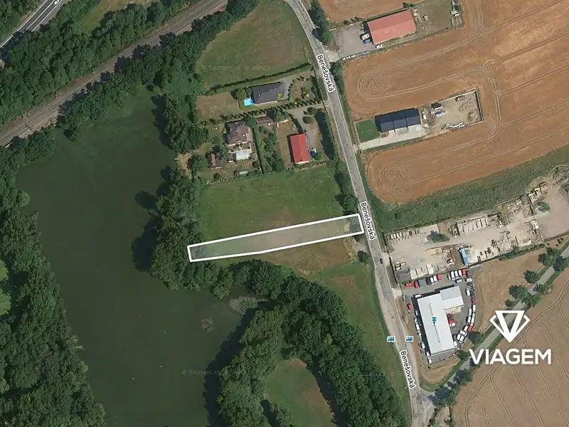 Prodej stavebního pozemku 1719 m², Bystřice – náhled fotky 1