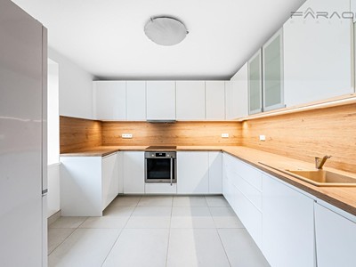 Pronájem kanceláře 350 m² — photo 5