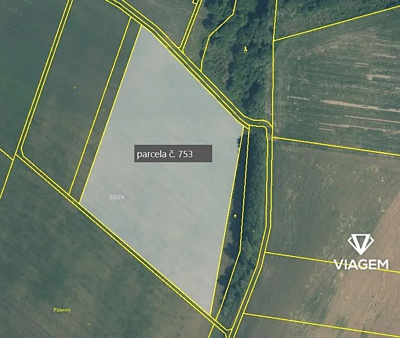 Prodej podílu 5/126 pole 1579 m²