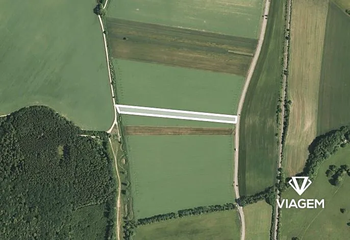 Prodej podílu 1/2 pole 1901 m²