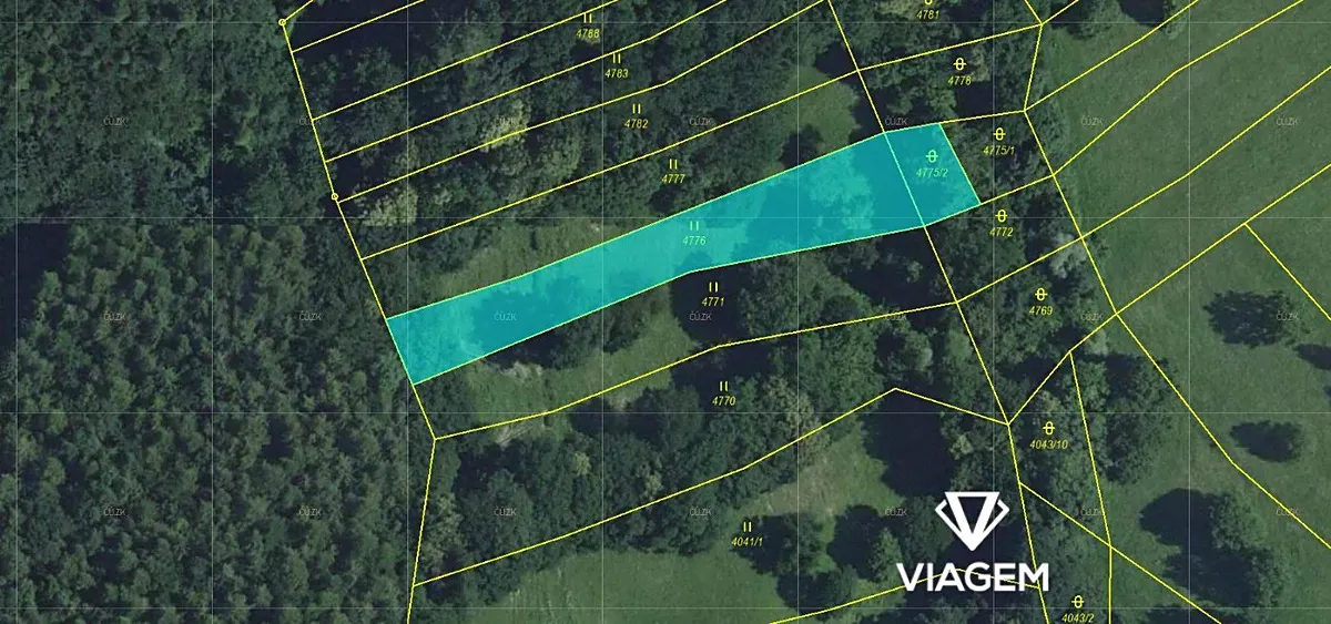 Prodej podílu 1/3 pole 481 m²