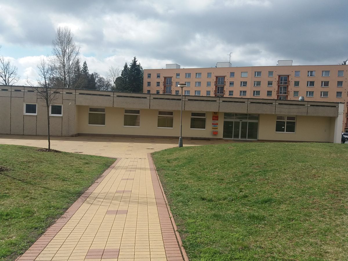 Pronájem obchodního prostoru 87 m²