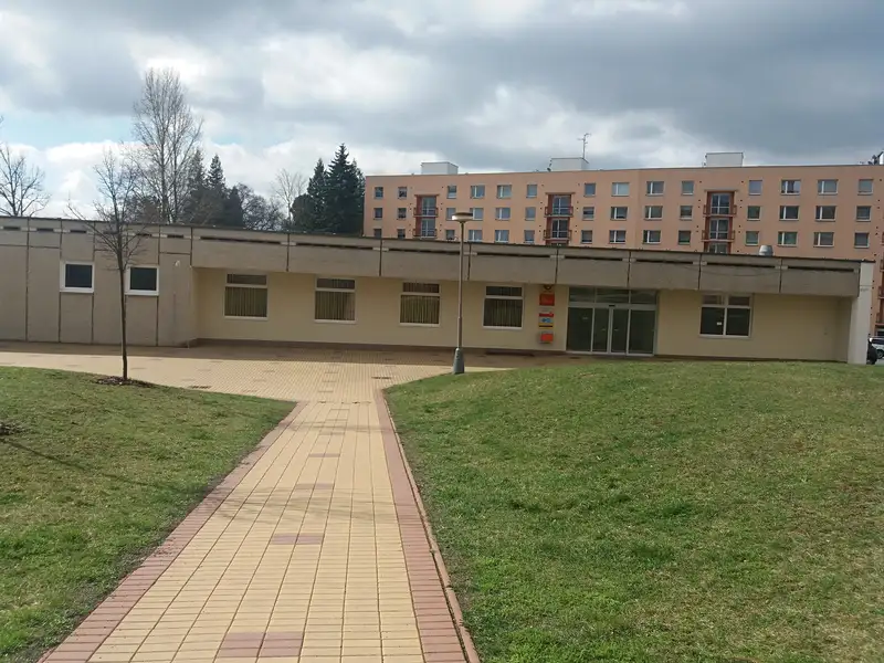 Pronájem obchodního prostoru 87 m², Broumov – náhled fotky 1