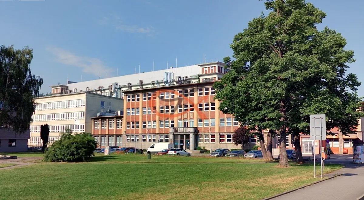 Pronájem kanceláře 124 m²