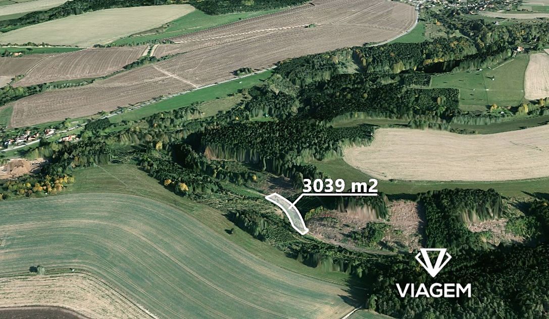 Prodej pole 3039 m²