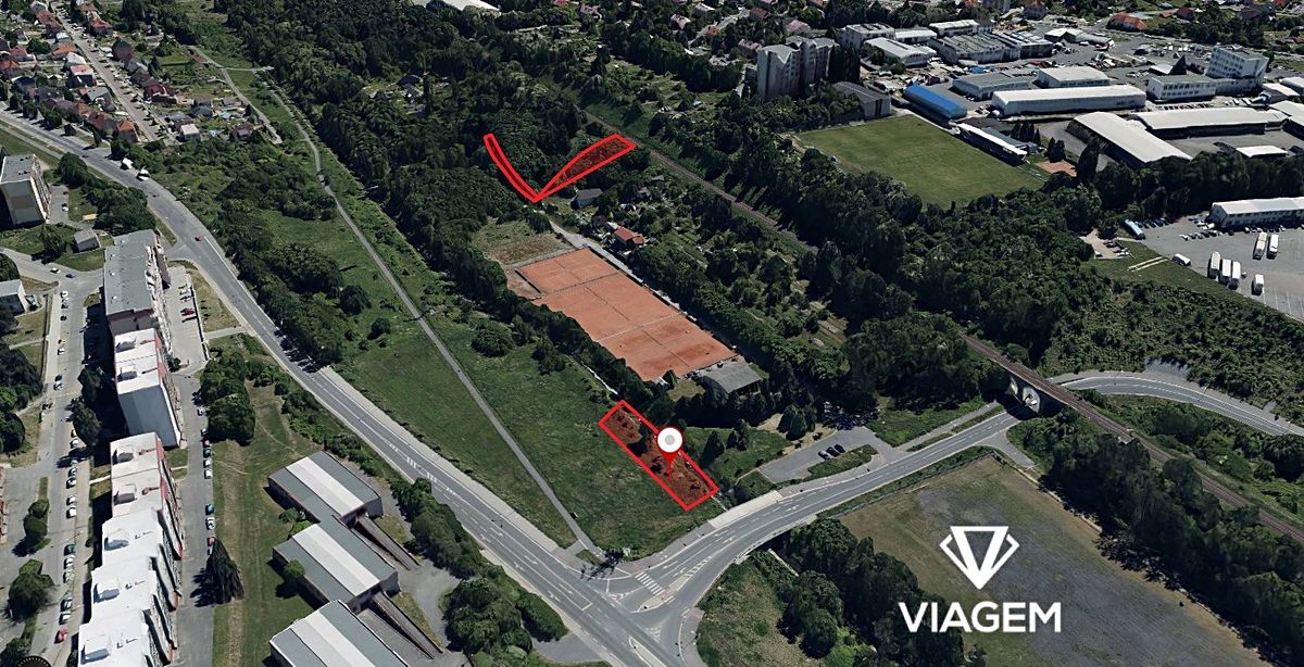 Prodej pole 1598 m², Plzeň – fotka 1 z 3