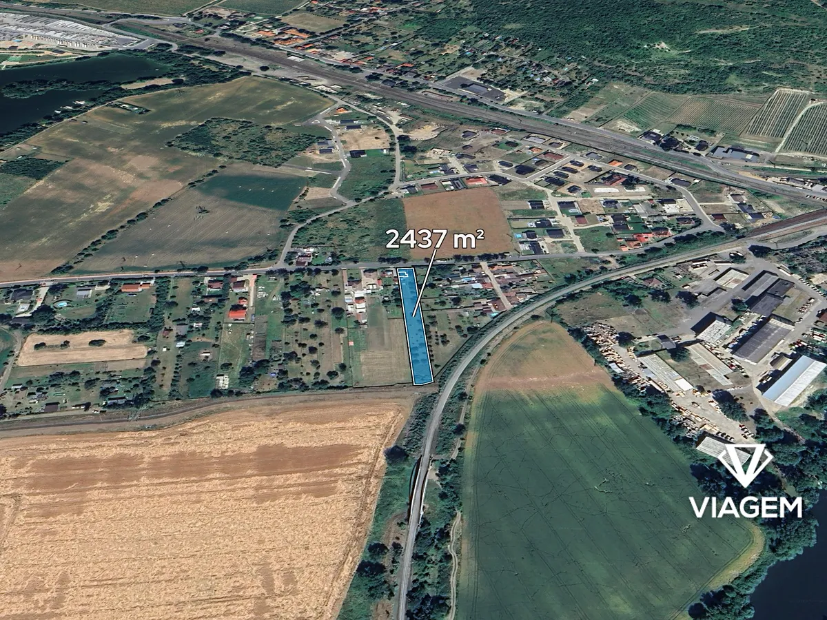 Prodej podílu 3/32 zahrady 228 m²