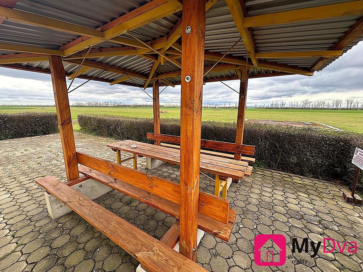 Pronájem garáže 40 m² – fotografie 3