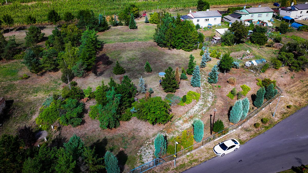 Prodej stavebního pozemku 1786 m², Libědice – fotka 1 z 3