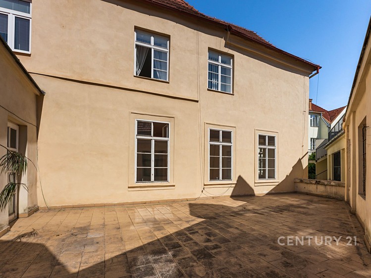 Prodej bytu atypical, 176 m² (22 z 29)