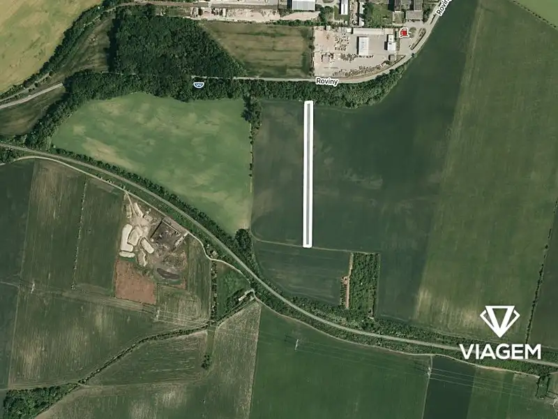 Prodej pole 2832 m², Brno – náhled fotky 1