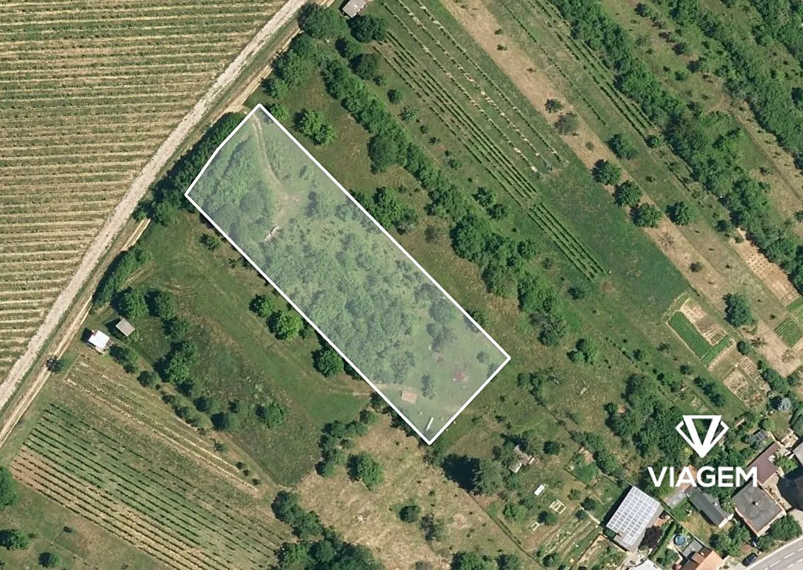 Prodej podílu 1/16 zahrady 192 m²