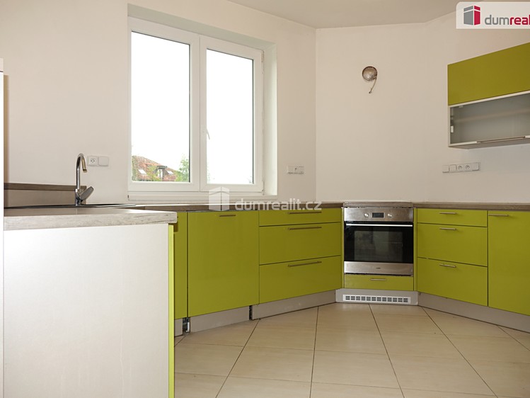 Prodej domu, 168 m² (3 z 24)