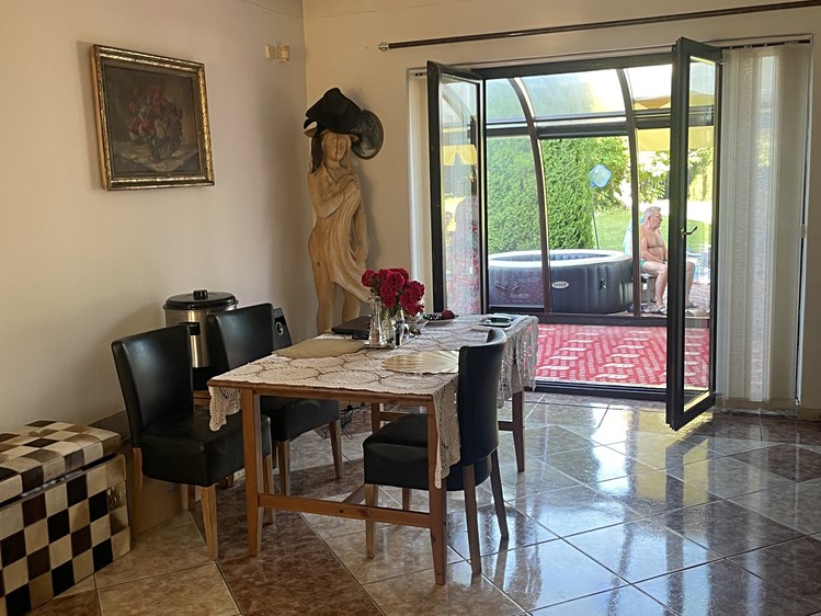 Prodej domu, 198 m² (4 z 19)
