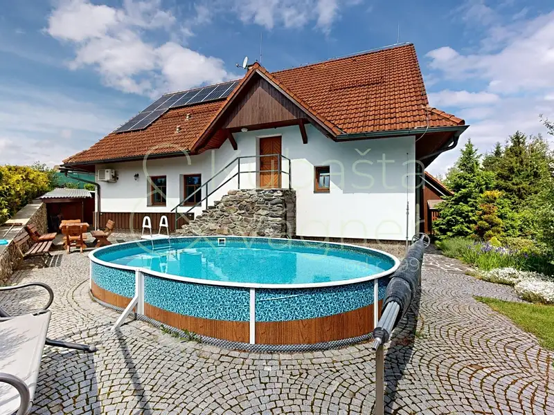 Prodej chalupy 333 m², pozemek 3132 m², Vysočina – náhled fotky 1