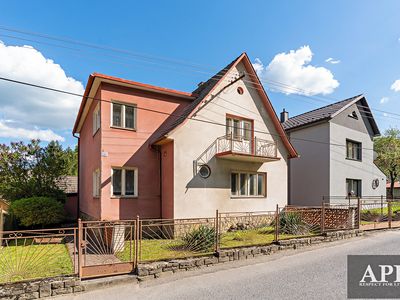 Prodej rodinného domu 117 m², pozemek 871 m²