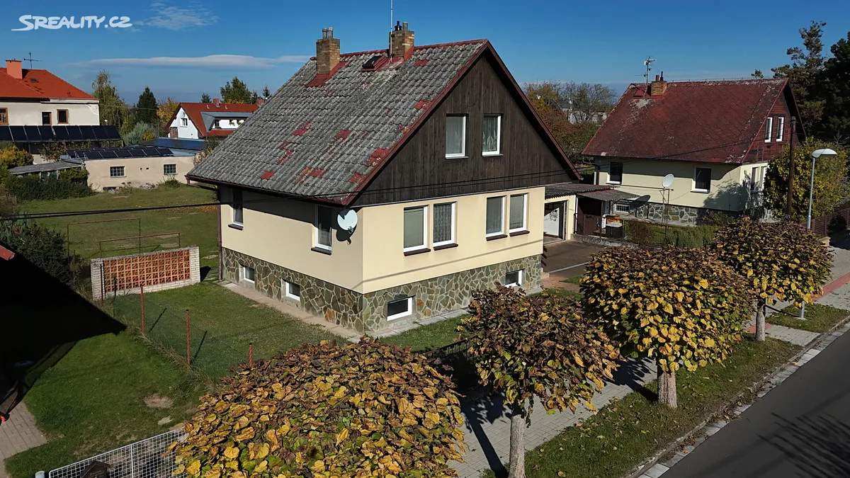 Prodej rodinného domu 194 m², pozemek 905 m², Hradec Králové
