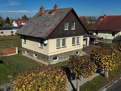 Prodej  rodinného domu 194 m², pozemek 905 m²