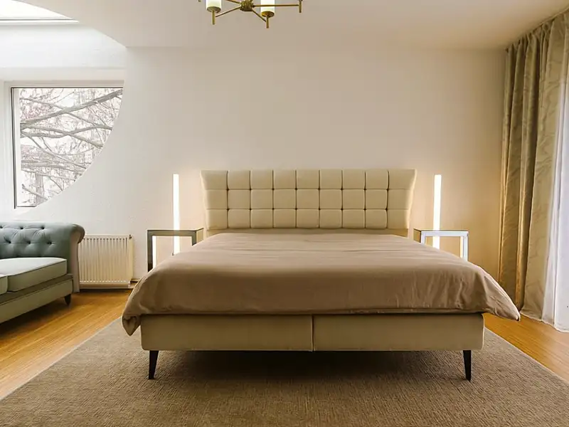 Prodej vily 680 m², pozemek 748 m², Praha – náhled fotky 2