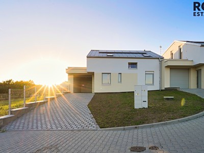 Prodej  rodinného domu 167 m², pozemek 679 m² — photo 4