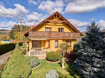 Prodej rodinného domu 210 m², pozemek 1001 m²
