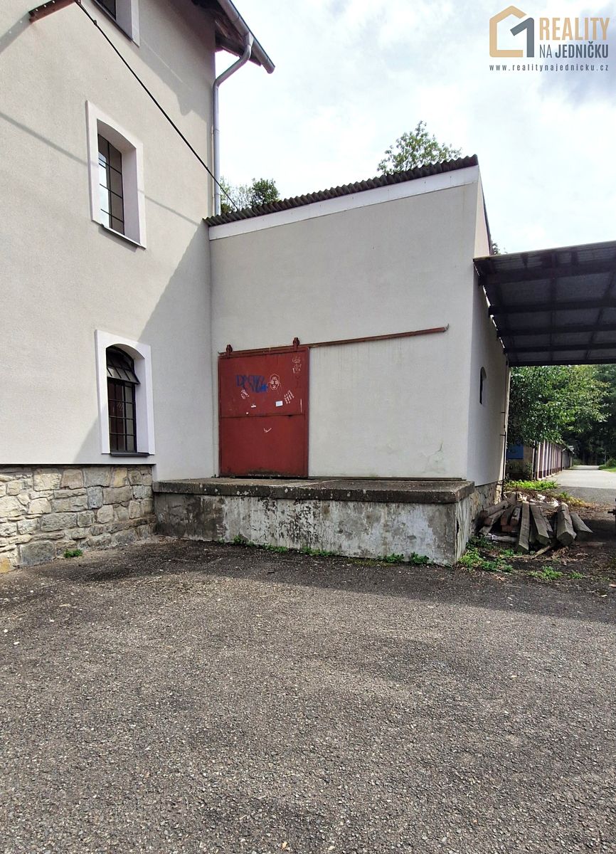 Prodej výrobní haly, prostoru 896 m² – fotografie 2