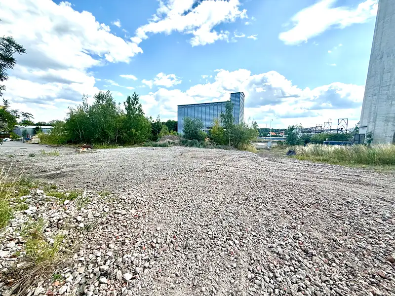 Pronájem komerčního pozemku 3916 m², Dobříš – náhled fotky 1