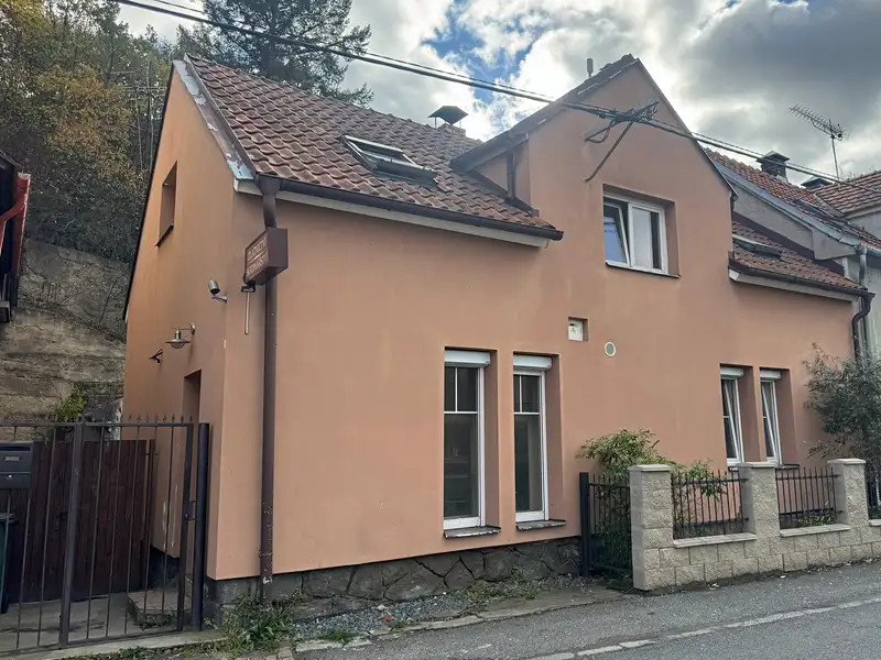Prodej rodinného domu 100 m², pozemek 153 m², Nový Knín – náhled fotky 2