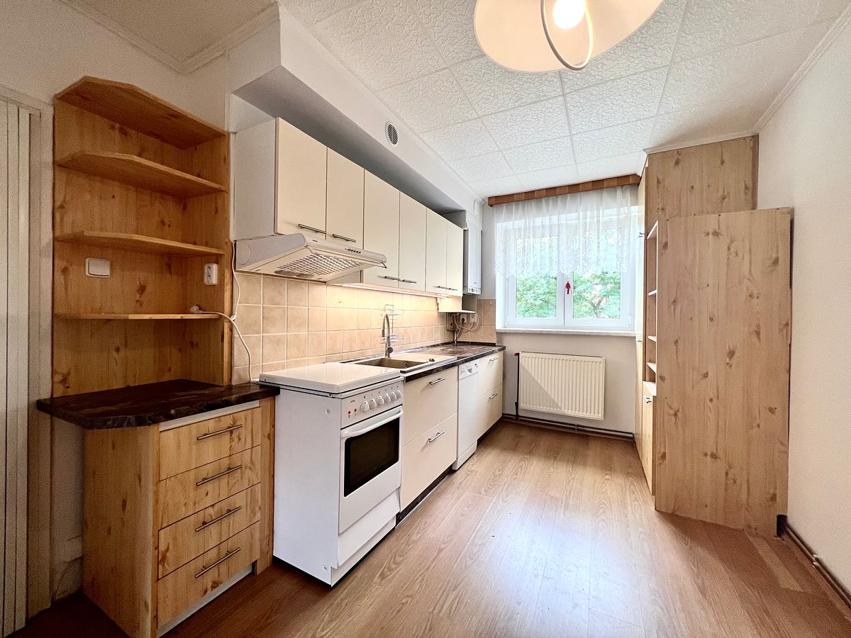 Pronájem bytu 2+1 63 m² – fotografie 2