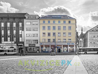 Prodej komerční nemovitosti 4220 m²