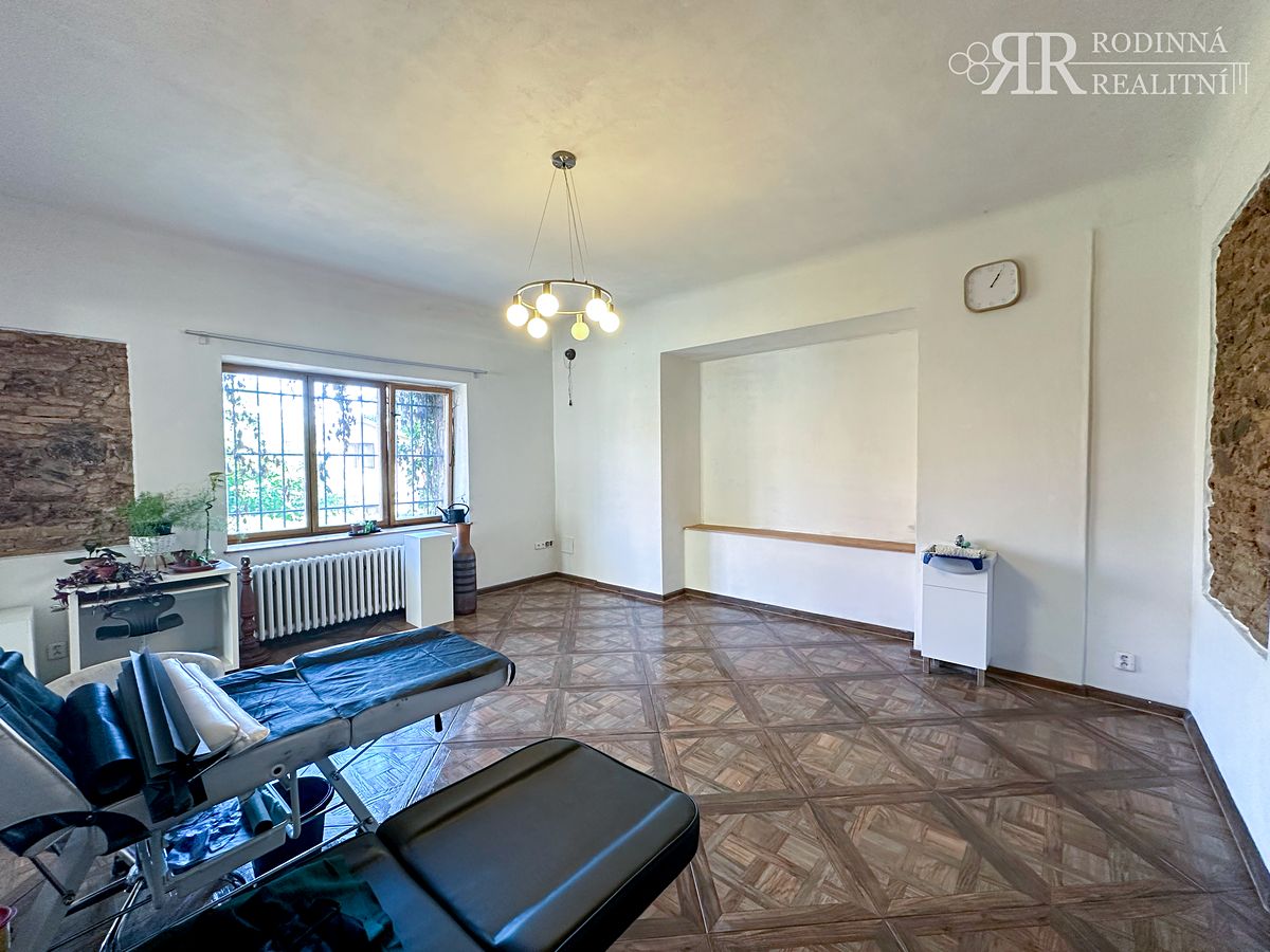 Pronájem obchodního prostoru 80 m² – fotografie 3