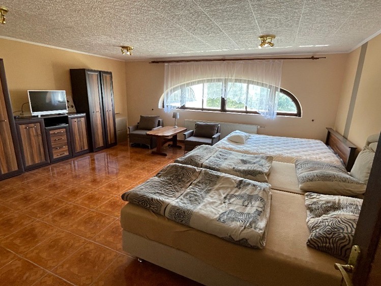 Комерційне приміщення в оренду, 600 м² (18 з 26)