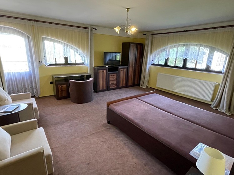 Комерційне приміщення в оренду, 600 м² (13 з 26)