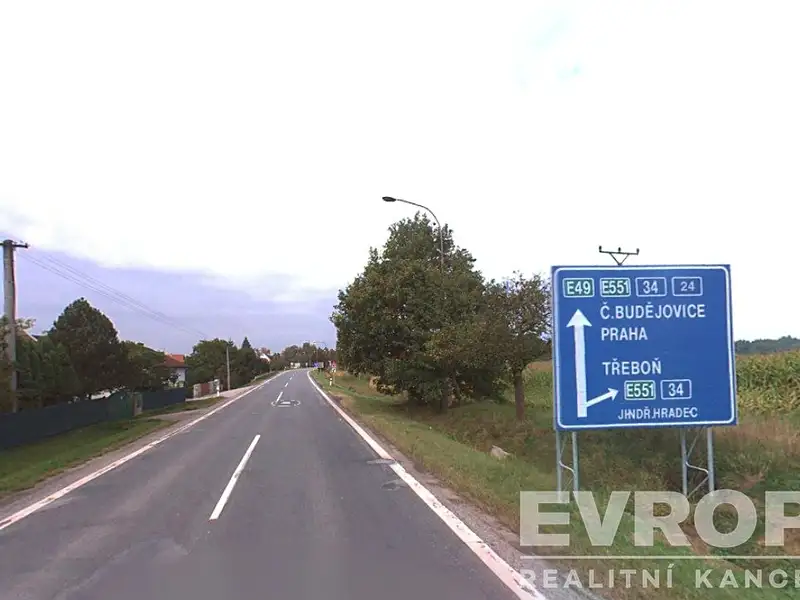 Prodej stavebního pozemku 1099 m², Třeboň – náhled fotky 3