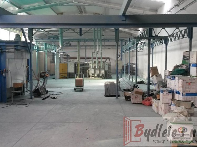 Комерційне приміщення на продаж, 3 000 м² (8 з 10)