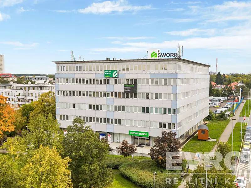 Pronájem kanceláře 27 m², Praha – náhled fotky 1