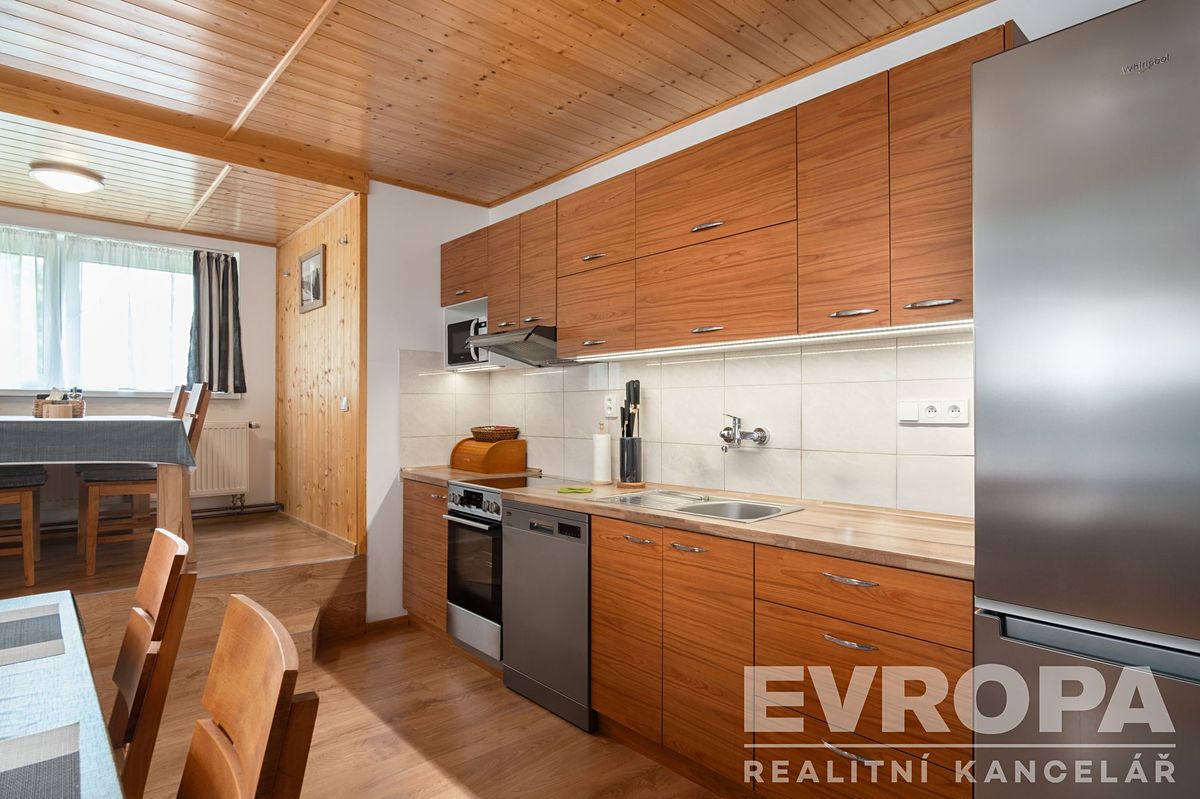 Prodej bytu 4+kk 99 m² – fotografie 3